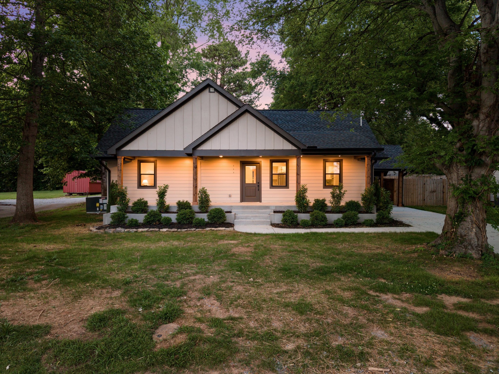 213 5th Avenue Columbia TN 38401