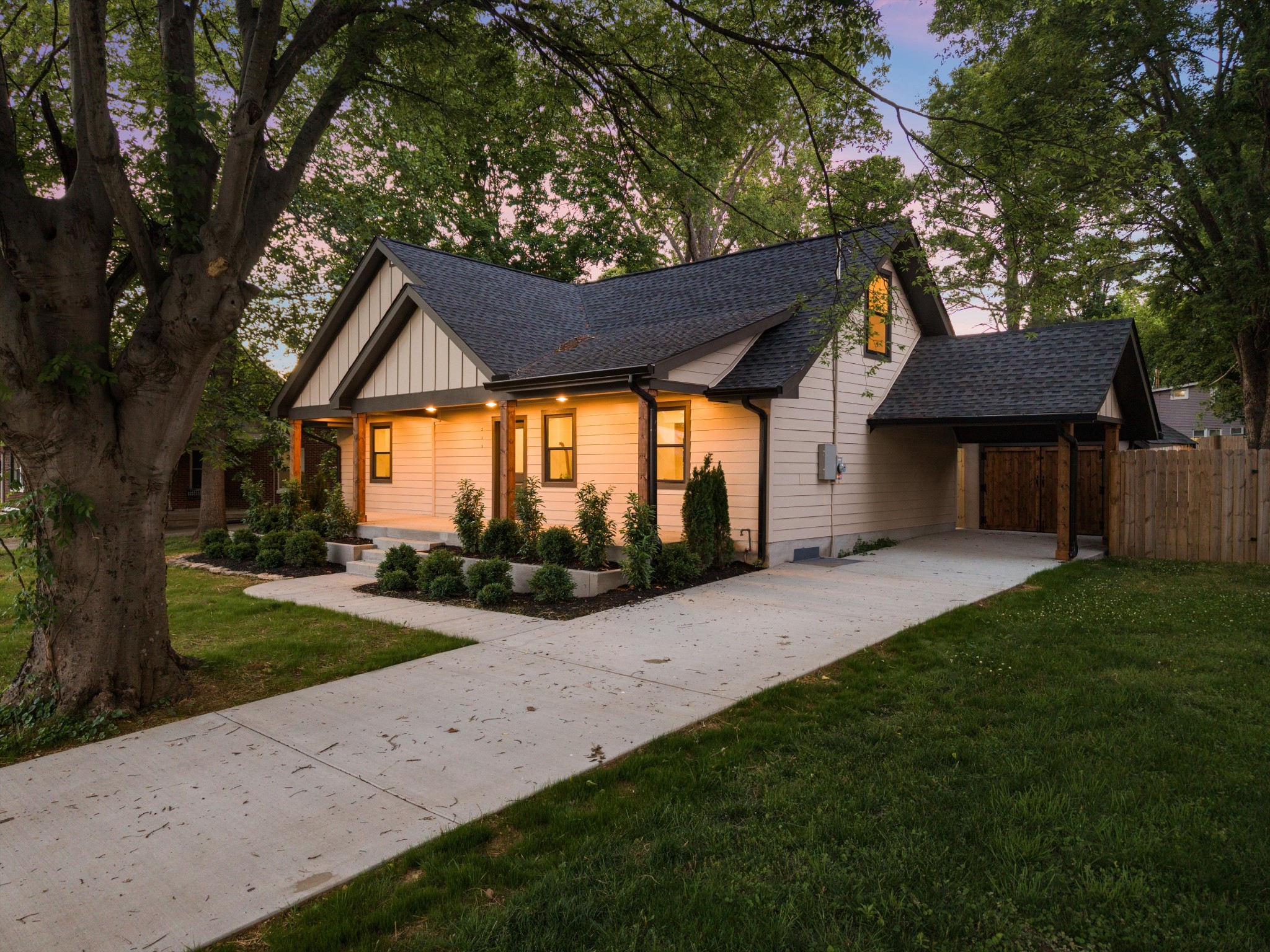 213 5th Avenue Columbia TN 38401