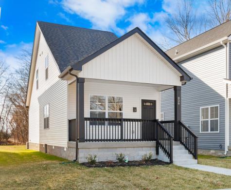826 Greenwood Avenue Clarksville TN 37040