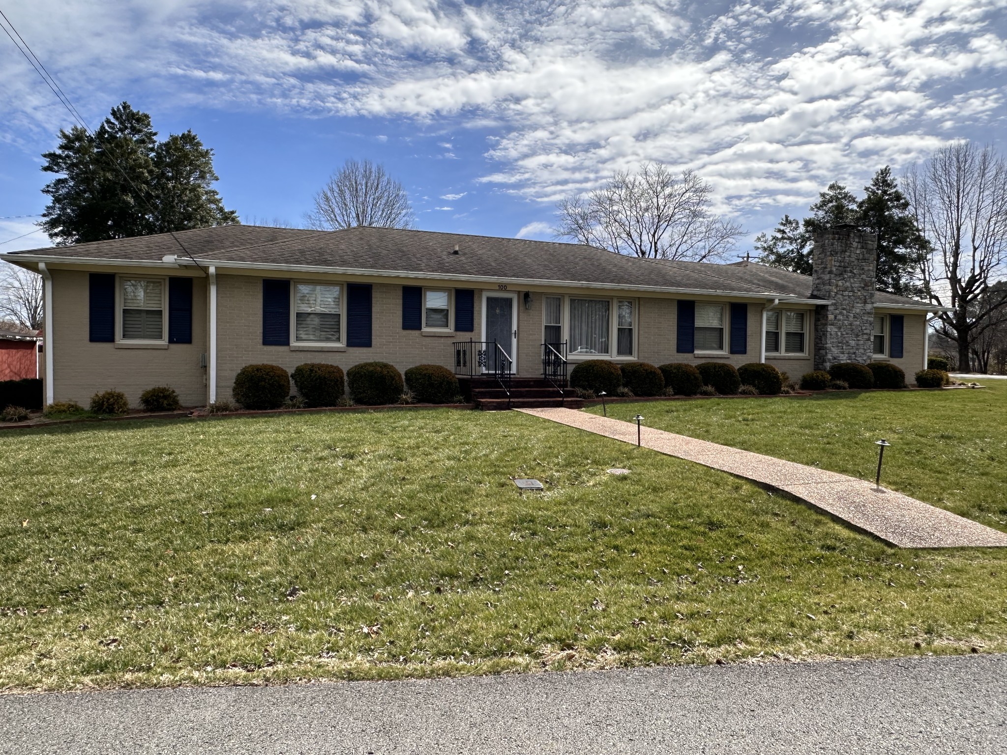 100 River Drive Mcminnville TN 37110