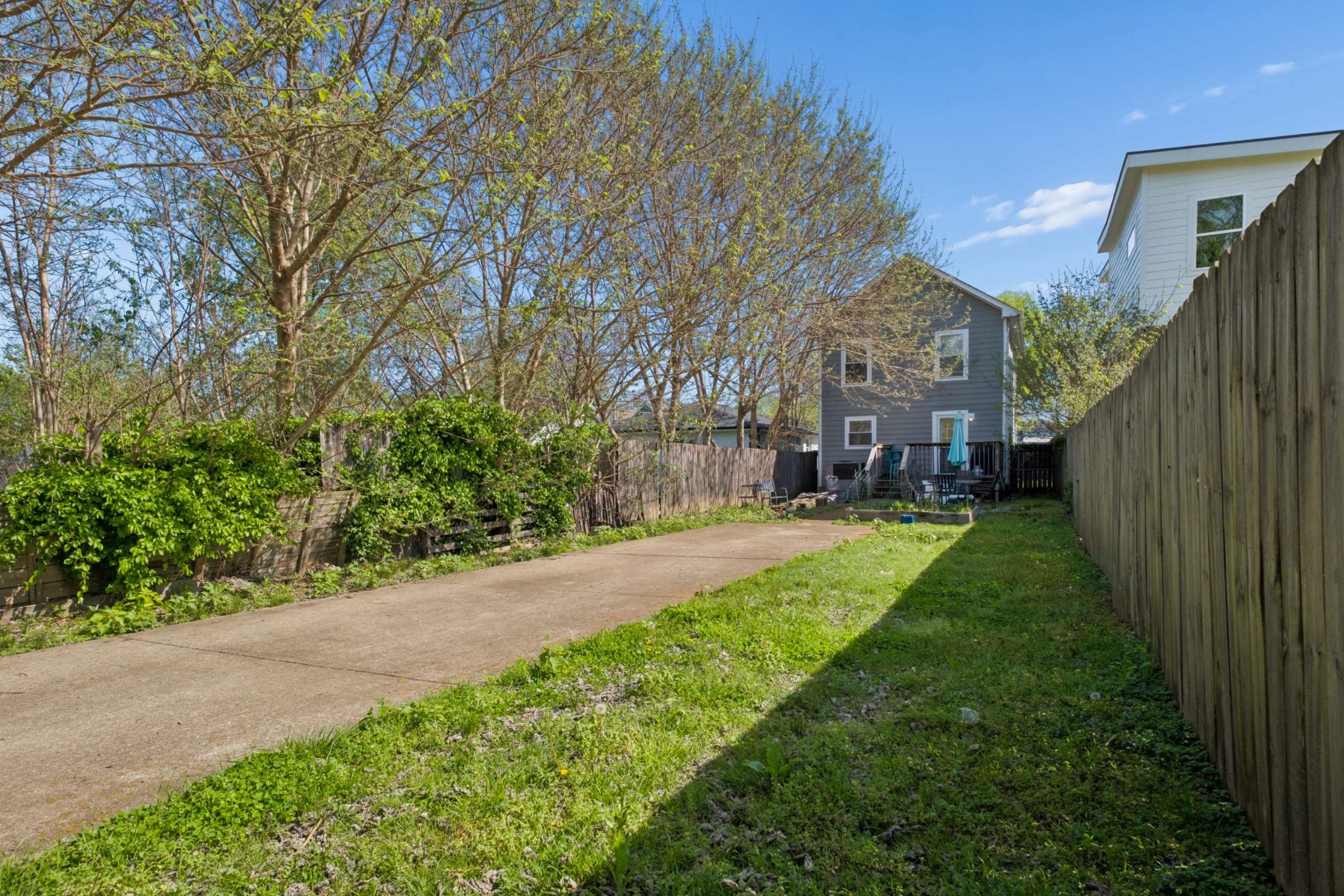 16031/2 16th Ave, N Nashville TN 37208