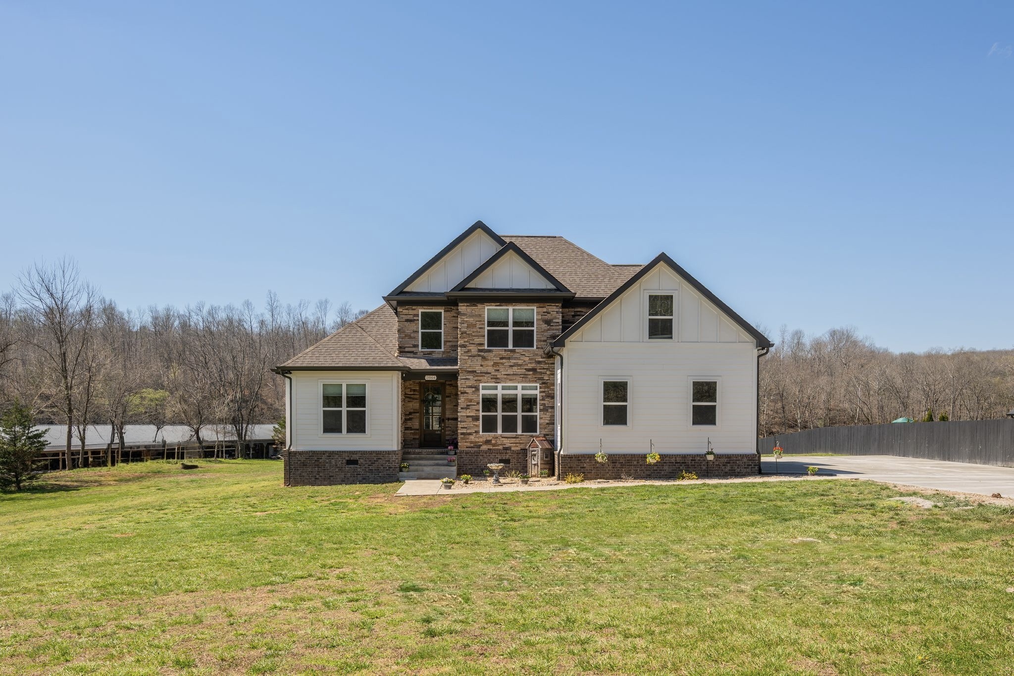 2864 Garners Creek Road Dickson TN 37055