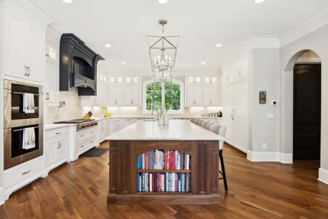 2323 Woodmont Boulevard Nashville TN 37215
