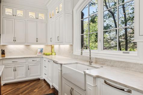 2323 Woodmont Boulevard Nashville TN 37215