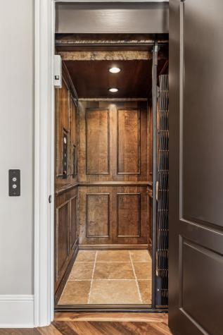 2323 Woodmont Boulevard Nashville TN 37215