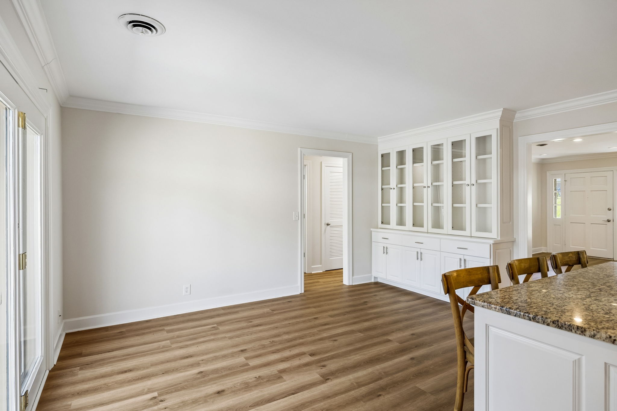 8207 Sawyer Brown Road Nashville TN 37221