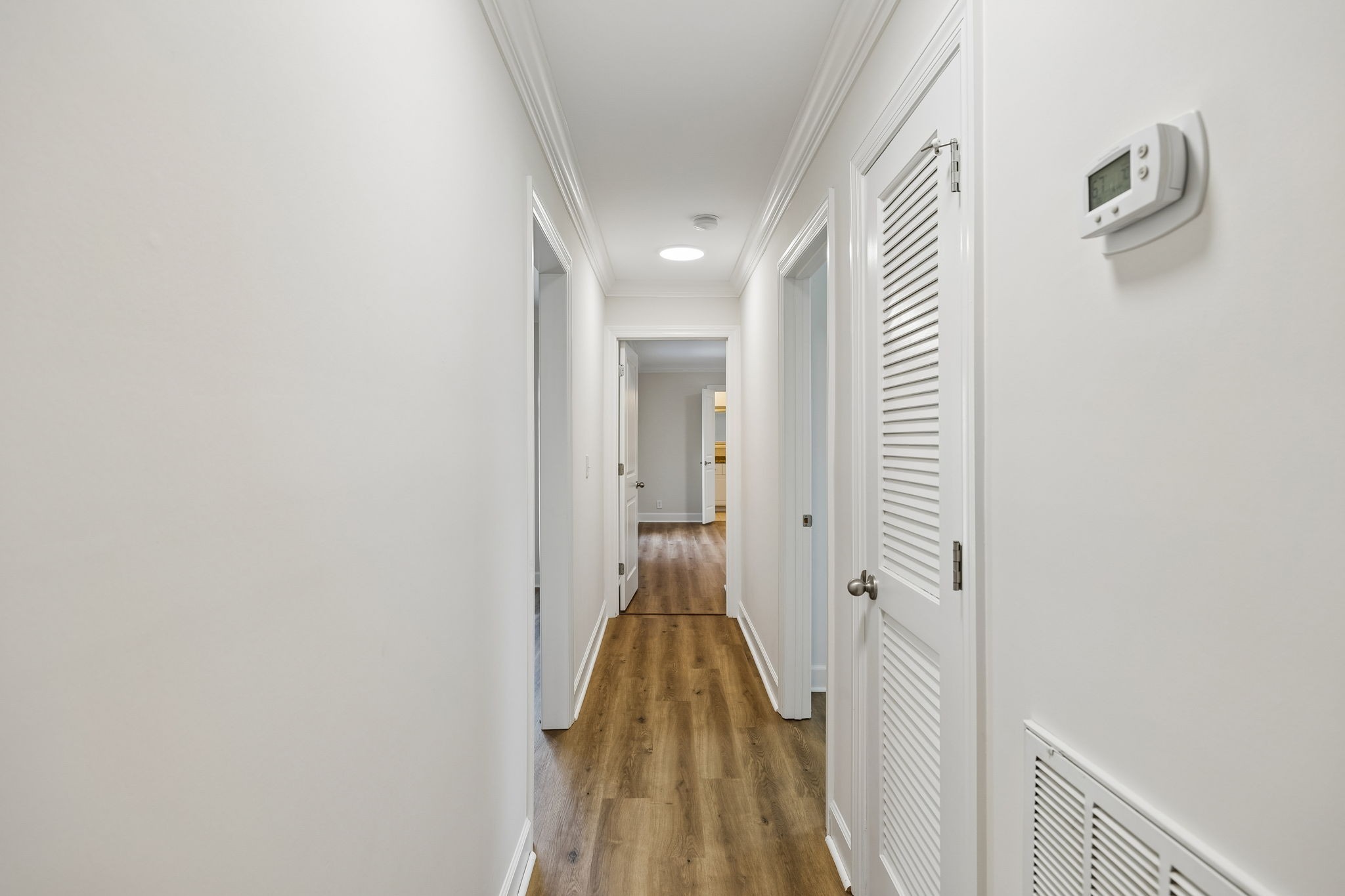 8207 Sawyer Brown Road Nashville TN 37221