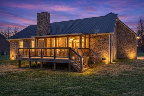 667 Northup Road Portland TN 37148