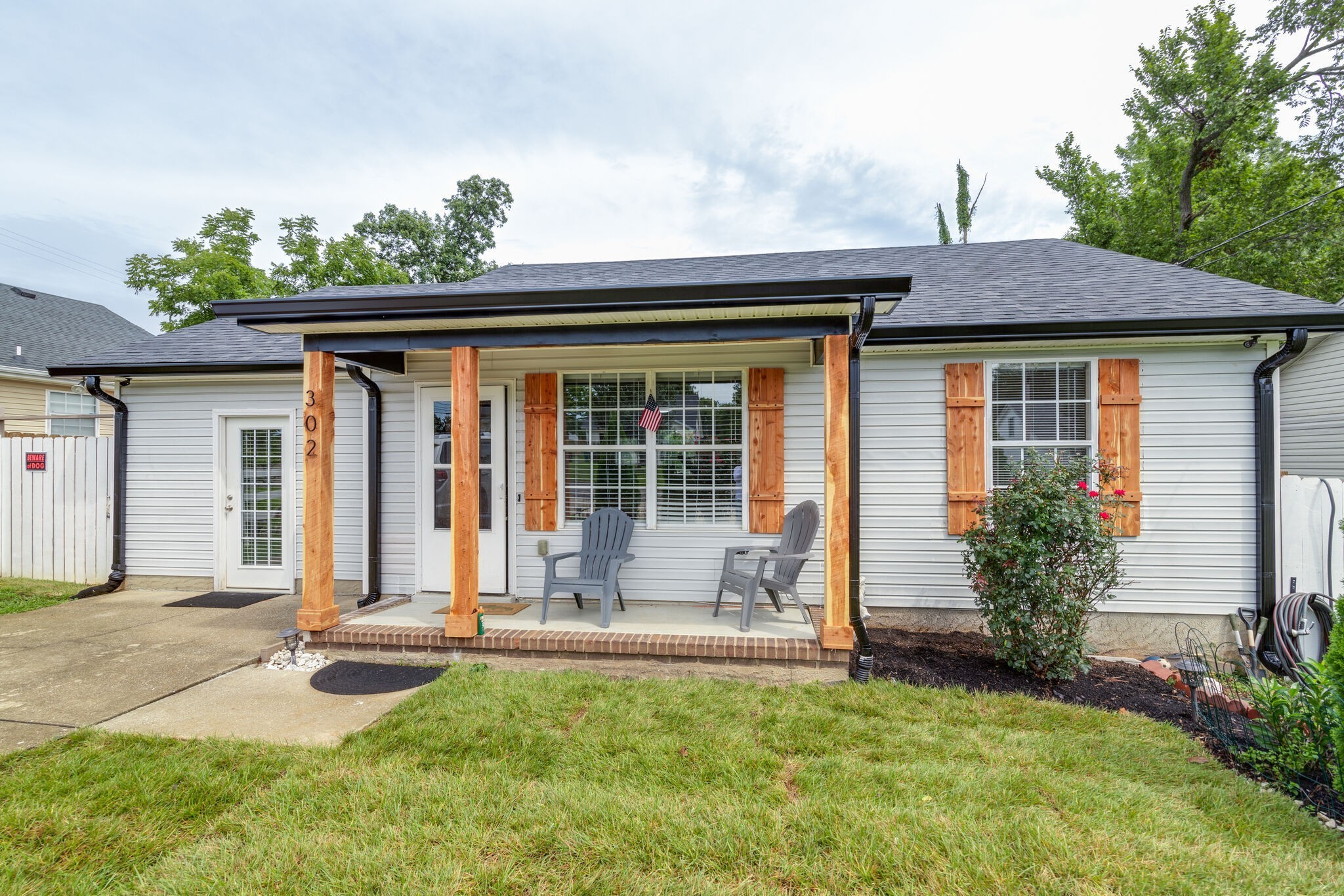 302 Cedar Park Circle La Vergne TN 37086