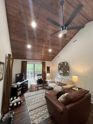 422 Dollar Drive Altamont TN 37301