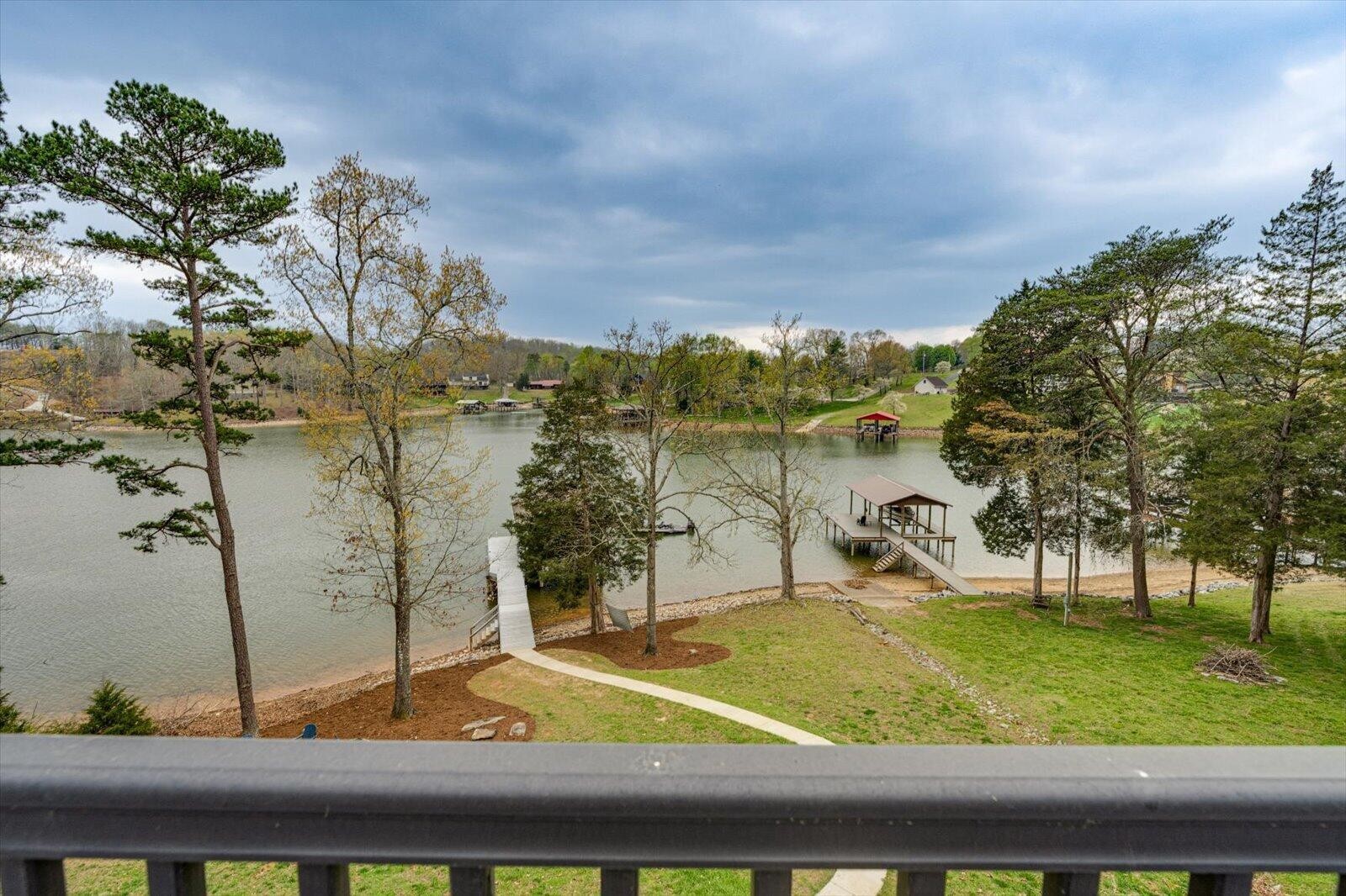 302 Key Cove Road Spring City TN 37381