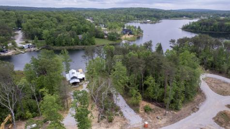 113 Hemlock Cove Tracy City TN 37387