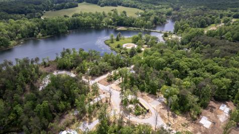 113 Hemlock Cove Tracy City TN 37387