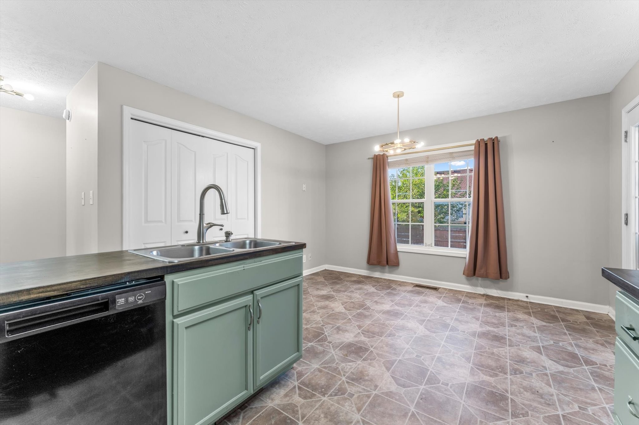 515 Fox Trot Drive Clarksville TN 37042