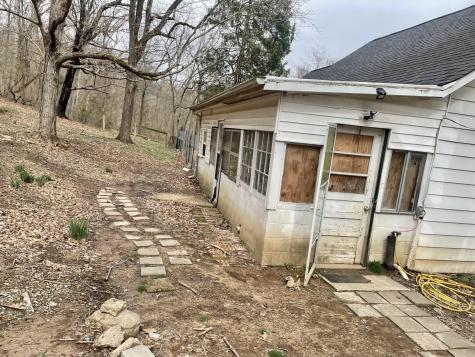 6445 Highway 48, N Cumberland Furnace TN 37051
