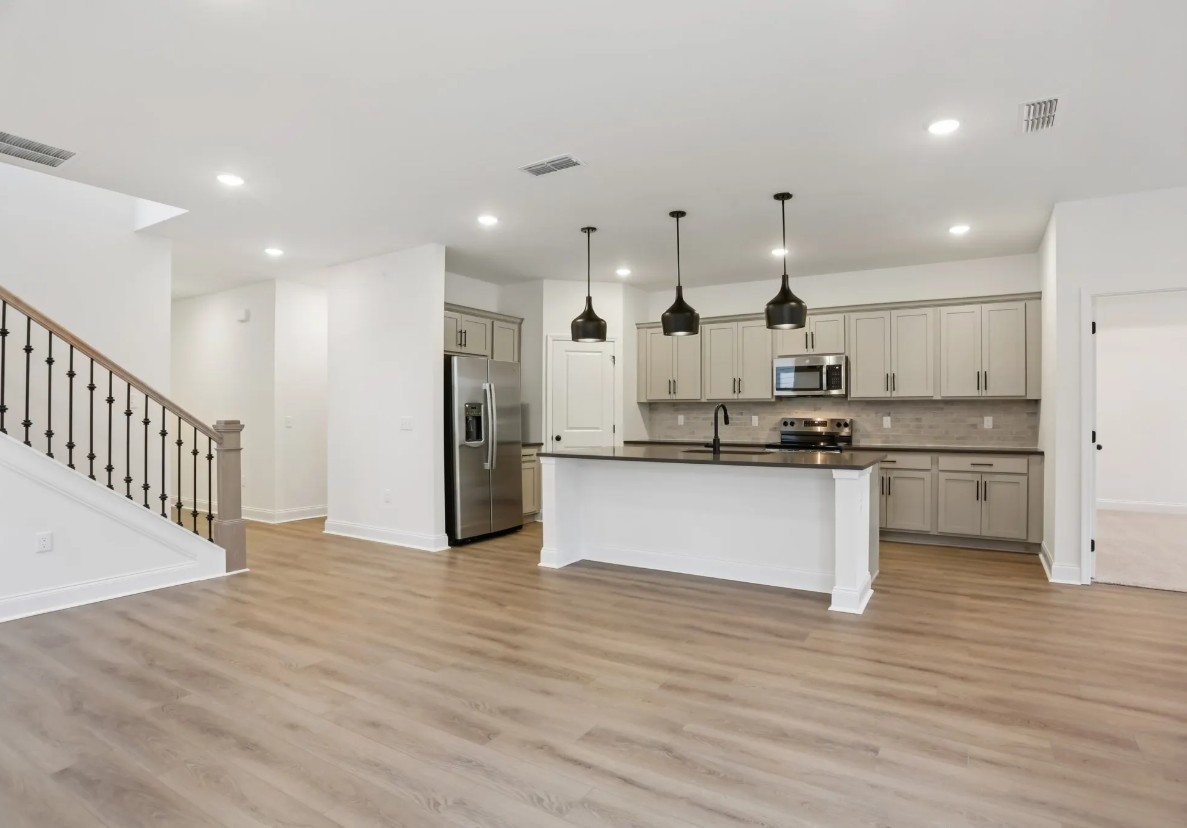 457 Stardust Drive Lebanon TN 37087