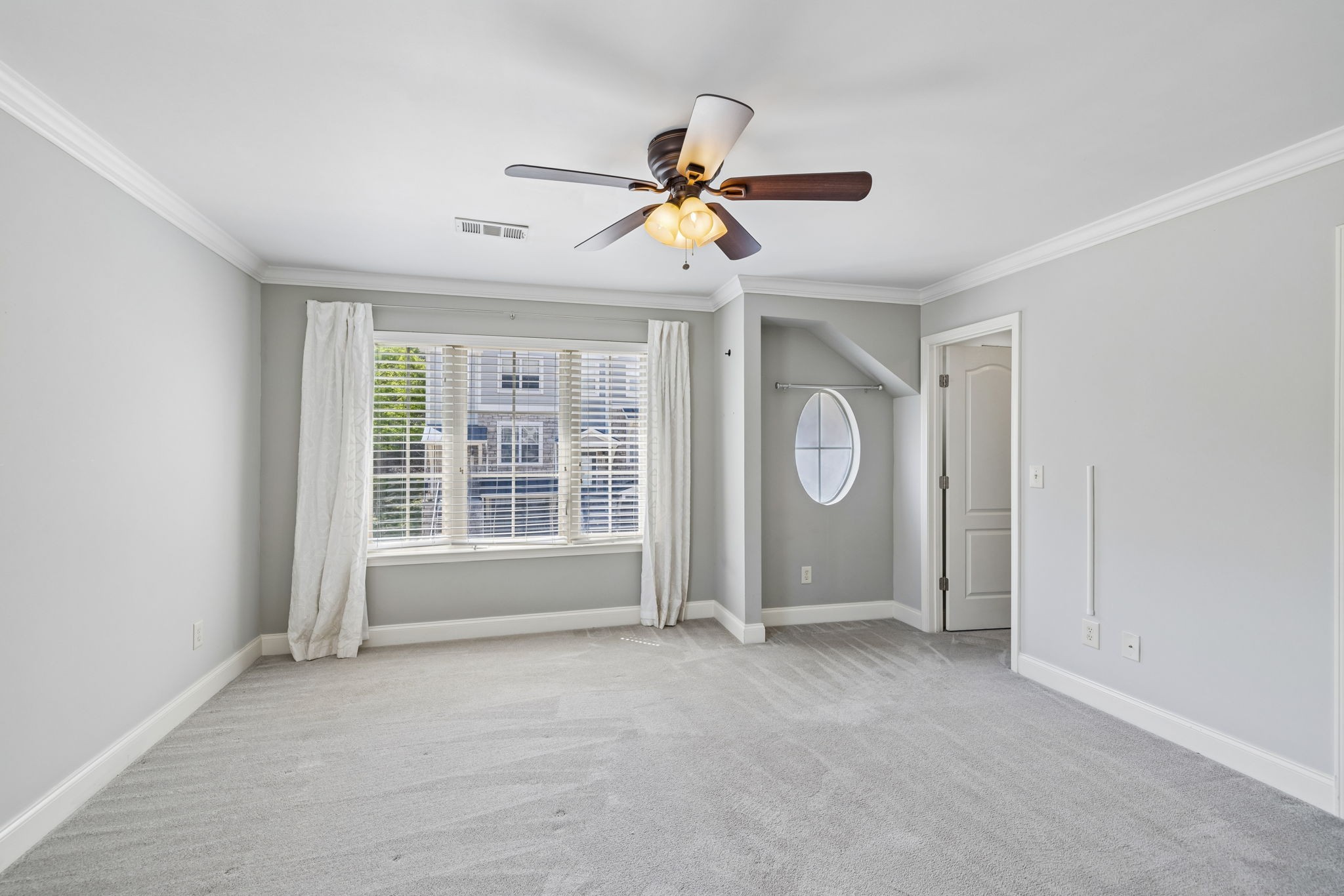 1040 Woodbury Falls Drive Nashville TN 37221