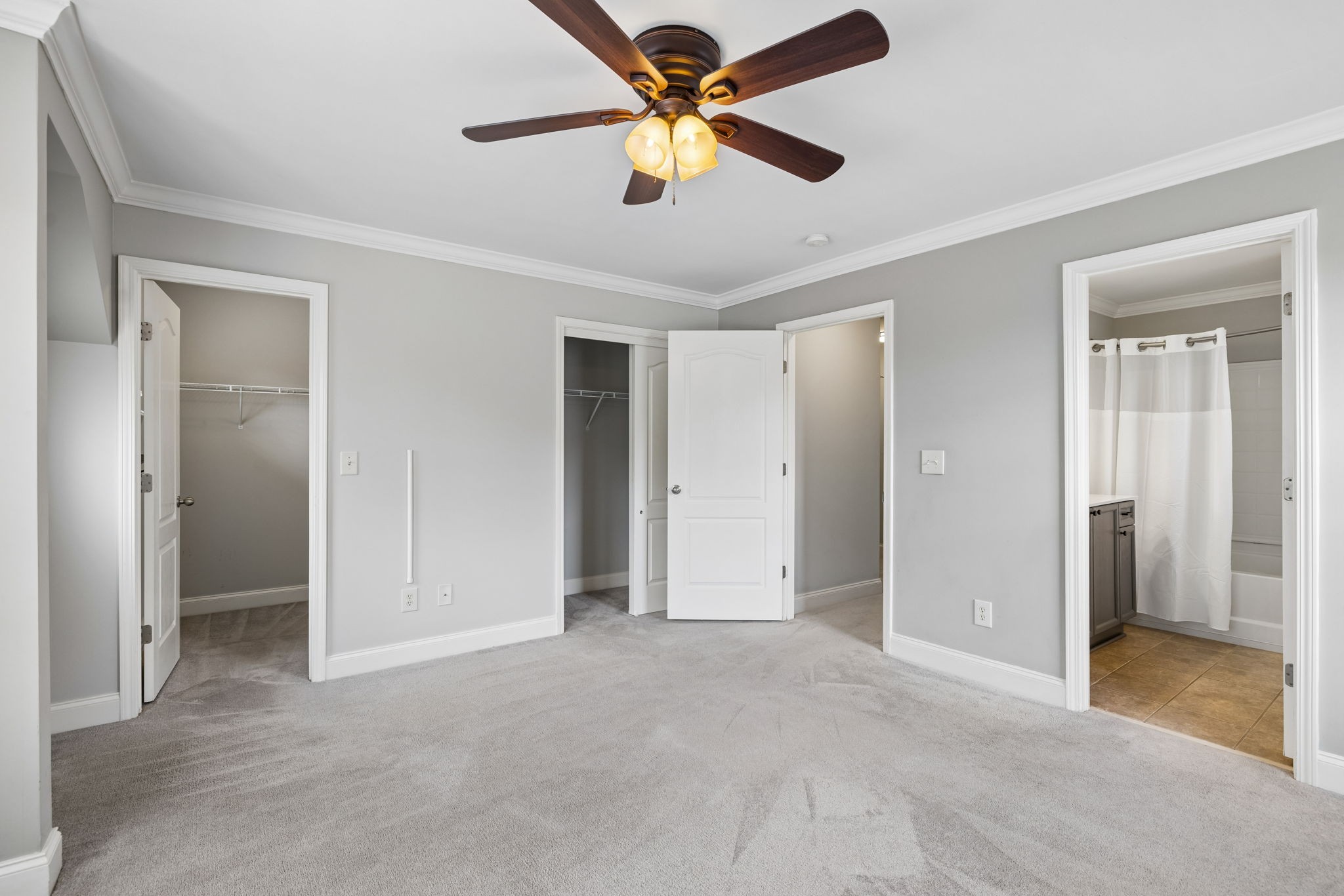 1040 Woodbury Falls Drive Nashville TN 37221