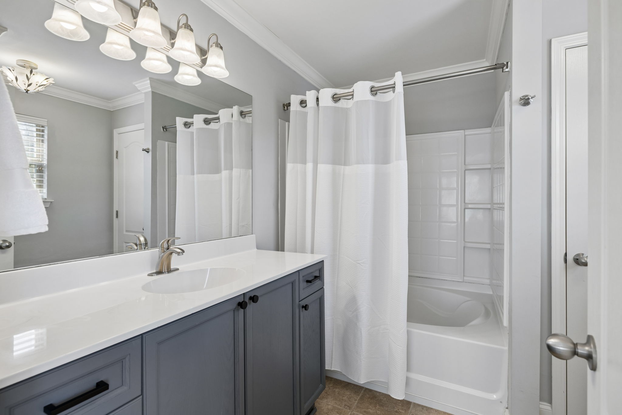 1040 Woodbury Falls Drive Nashville TN 37221