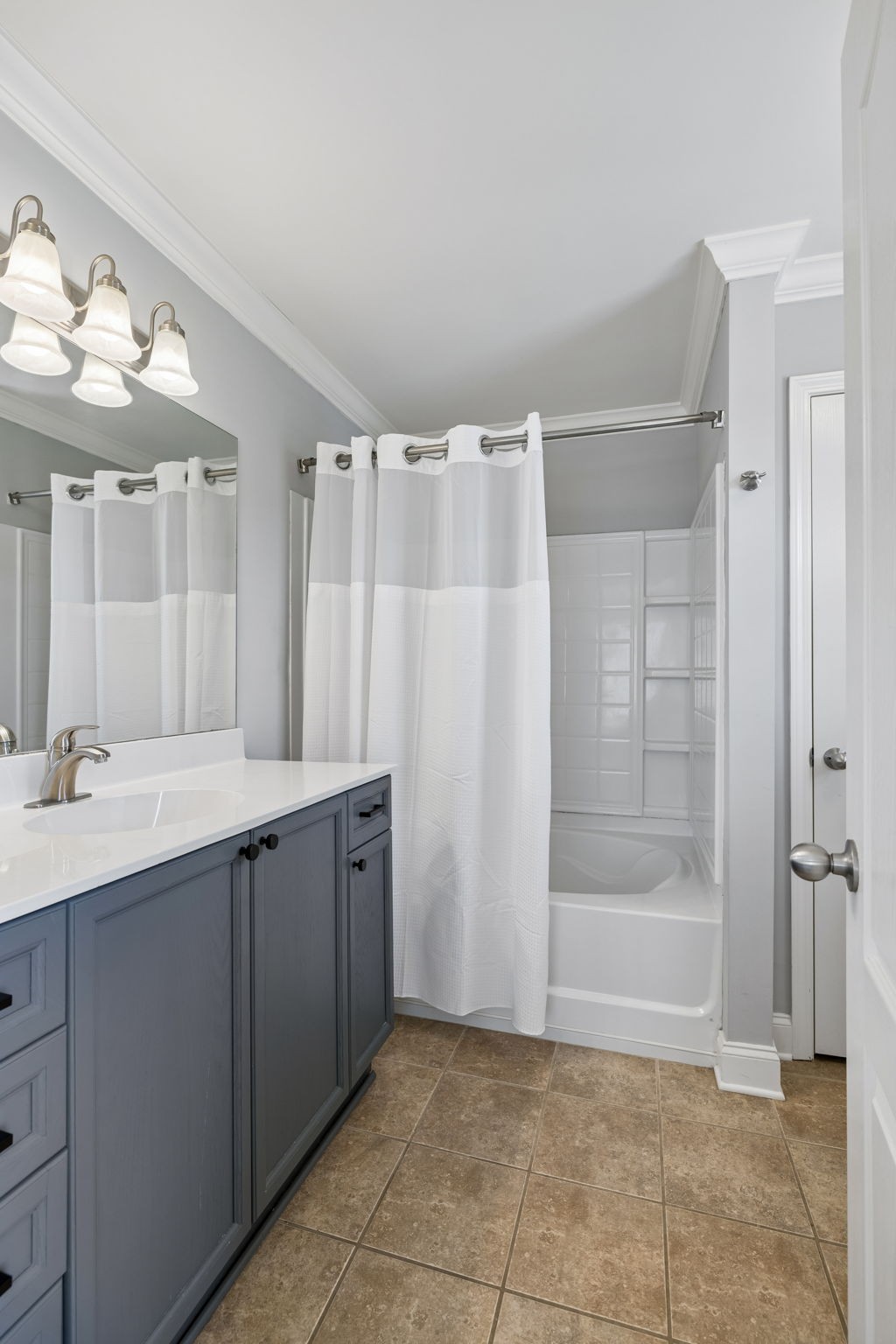 1040 Woodbury Falls Drive Nashville TN 37221