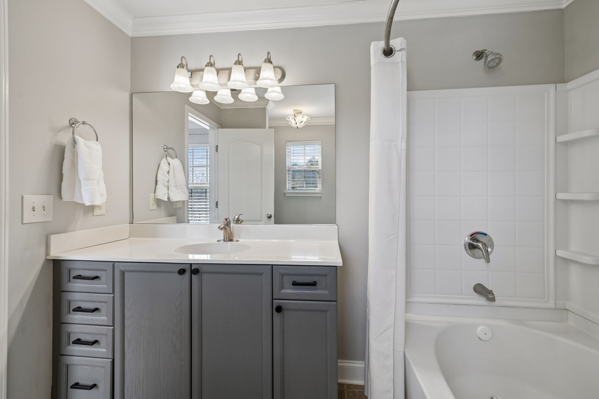1040 Woodbury Falls Drive Nashville TN 37221