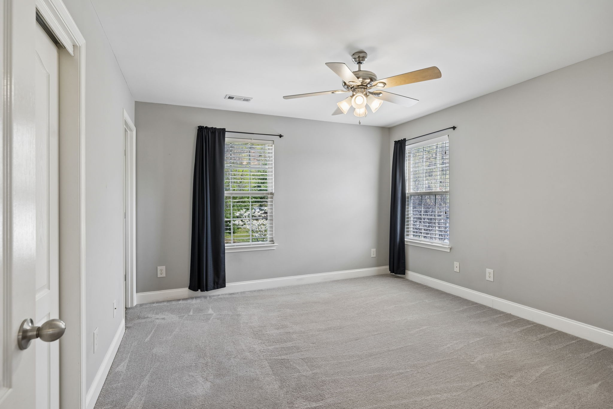 1040 Woodbury Falls Drive Nashville TN 37221