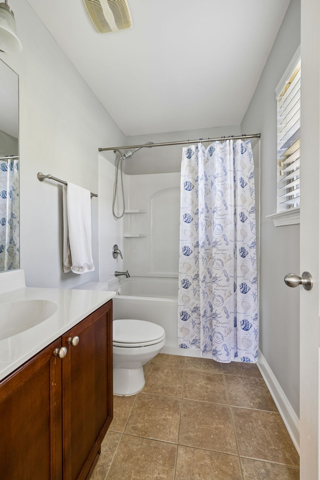 1040 Woodbury Falls Drive Nashville TN 37221