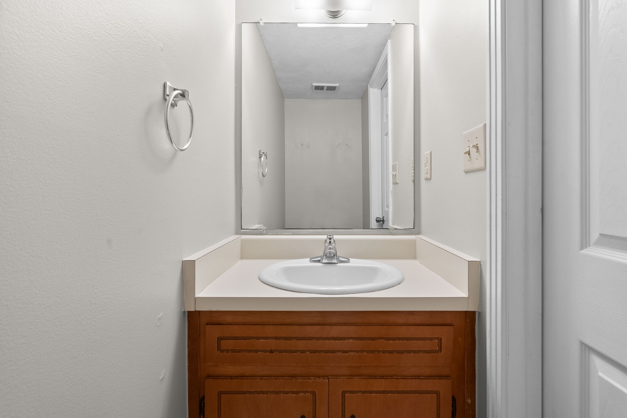 921 Kingsbury Drive Clarksville TN 37040