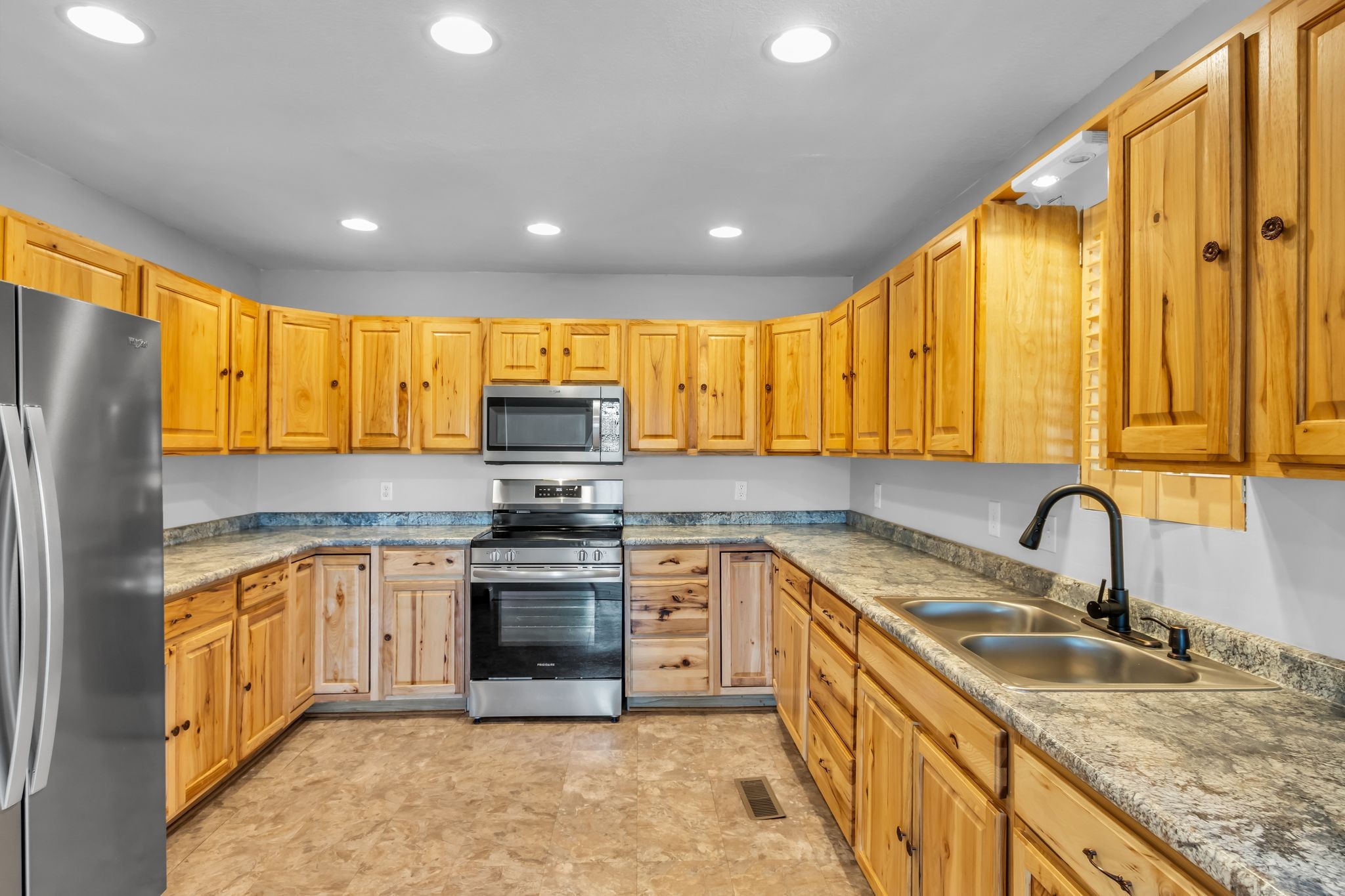2190 Unionville Deason Road Bell Buckle TN 37020