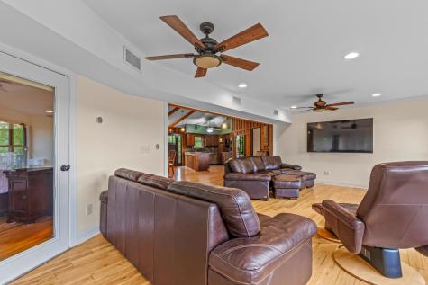 979 Clift Cave Road Soddy Daisy TN 37379