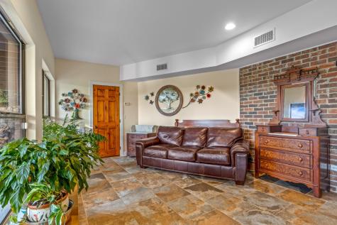 979 Clift Cave Road Soddy Daisy TN 37379