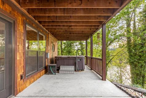 979 Clift Cave Road Soddy Daisy TN 37379