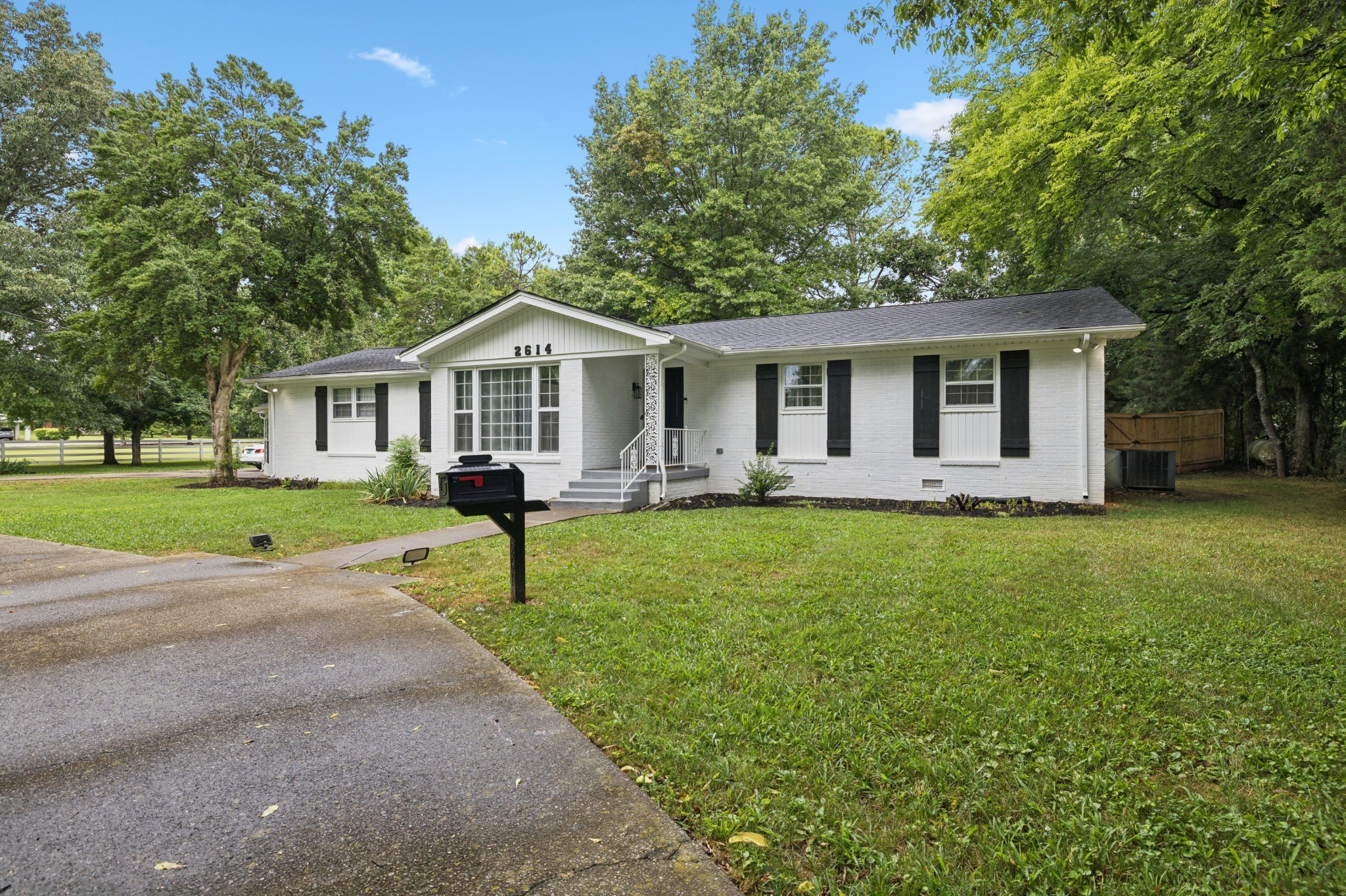 2614 Elam Road Murfreesboro TN 37127