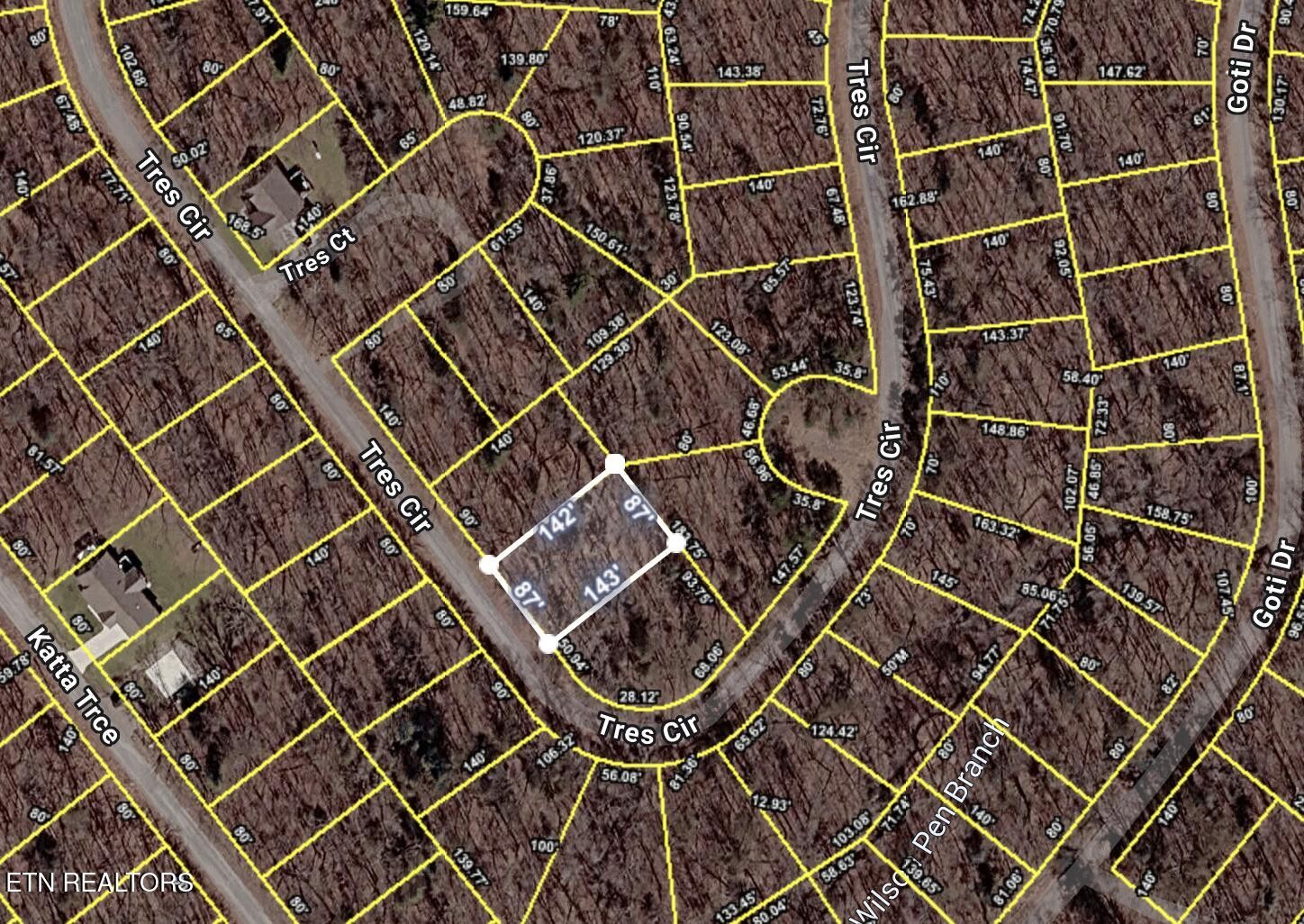 2029 Tres Circle Crossville TN 38572