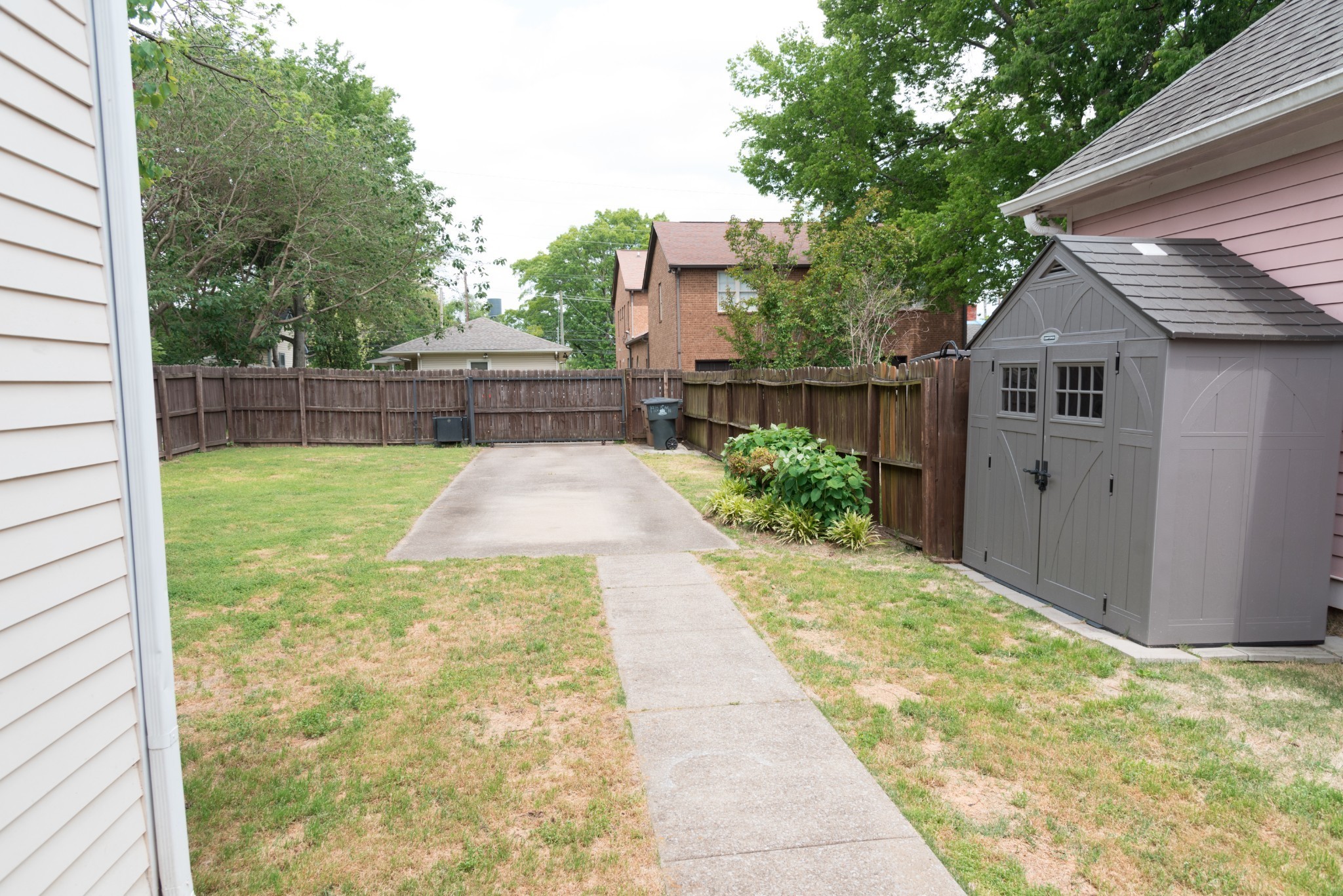 1410 10th Ave, N Nashville TN 37208