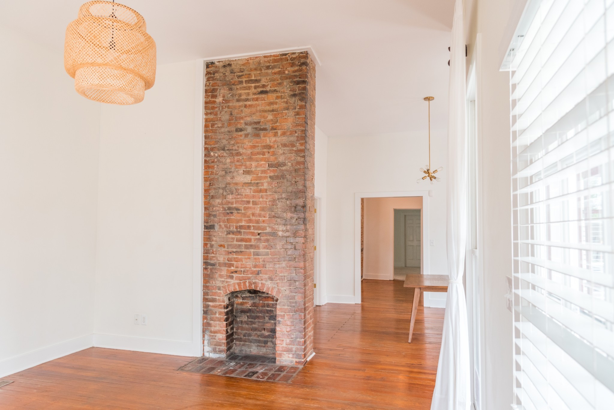 1410 10th Ave, N Nashville TN 37208
