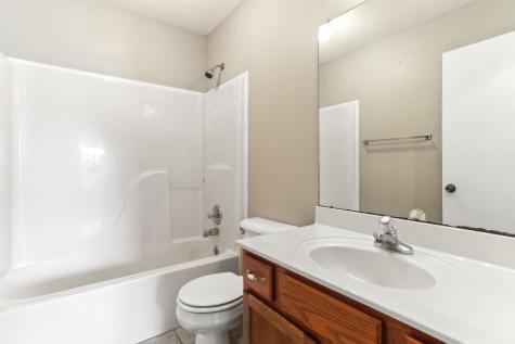 2630 Cummings Circle Clarksville TN 37042