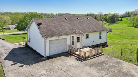 2630 Cummings Circle Clarksville TN 37042