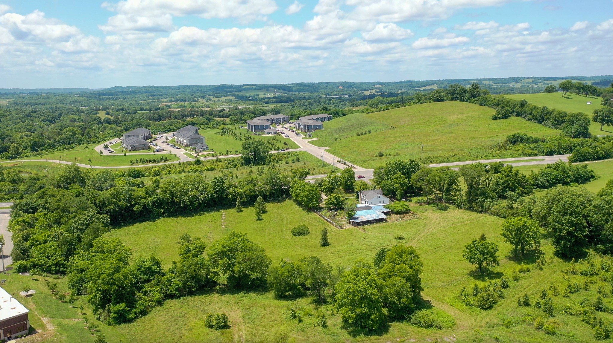 1668 Nashville Highway Columbia TN 38401