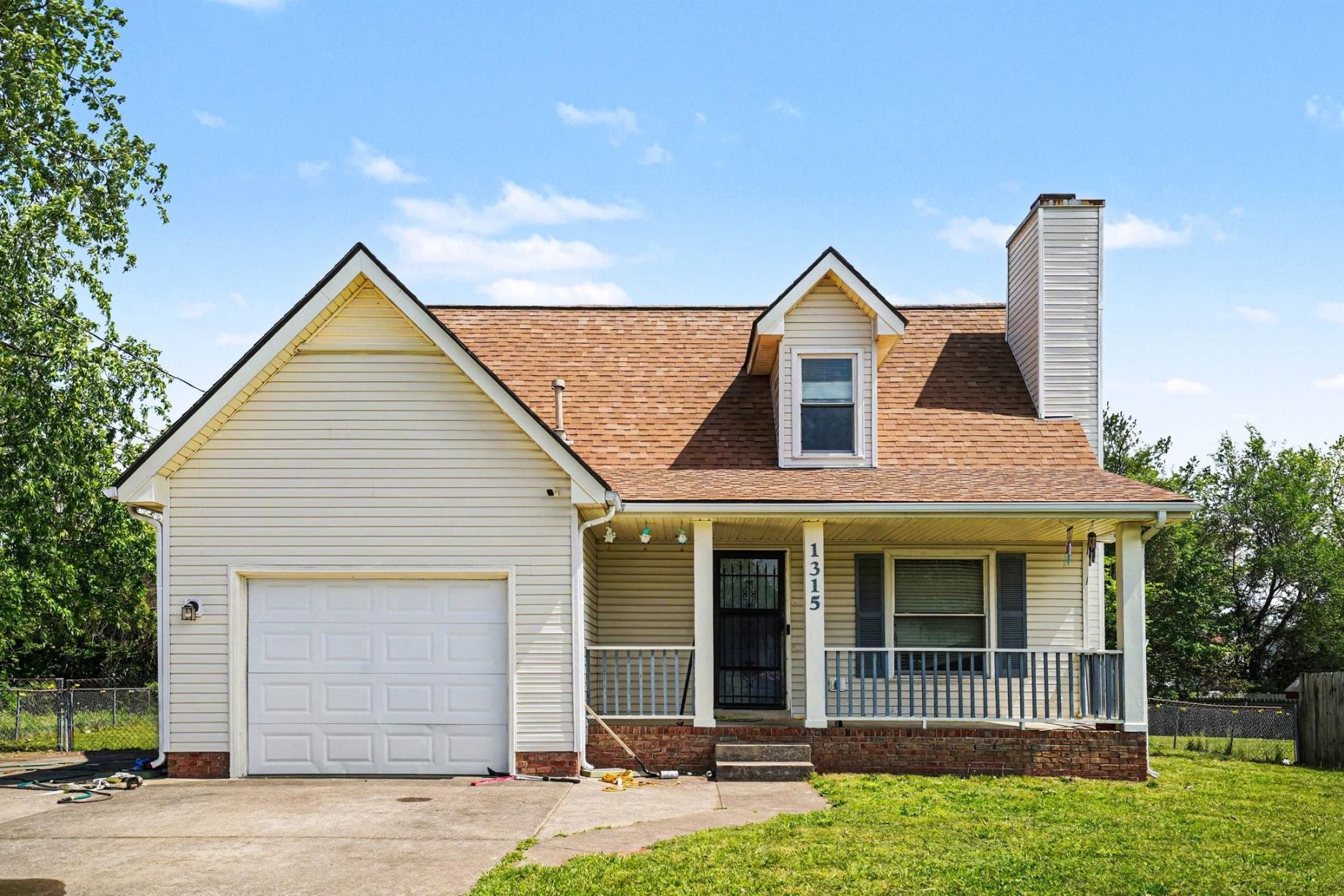 1315 Wennona Drive Clarksville TN 37042