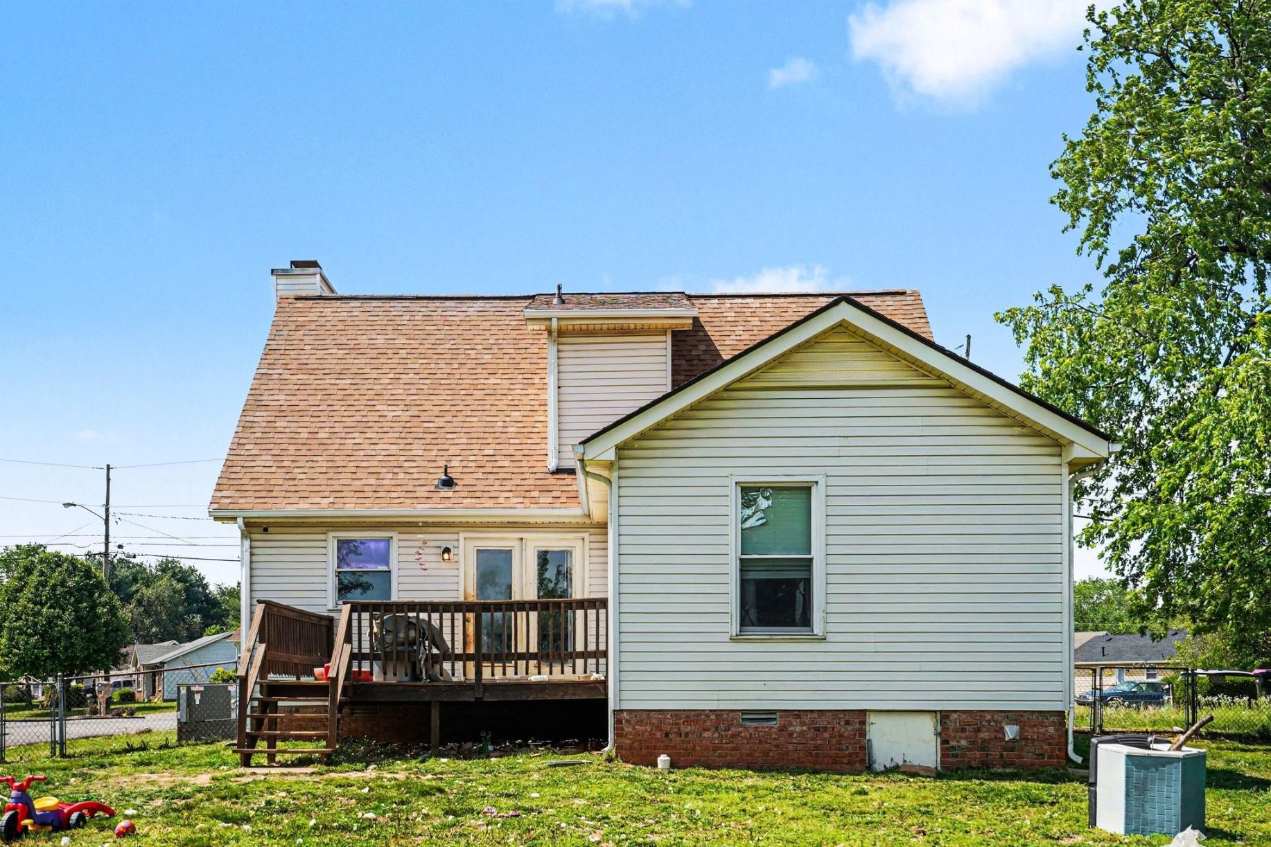 1315 Wennona Drive Clarksville TN 37042