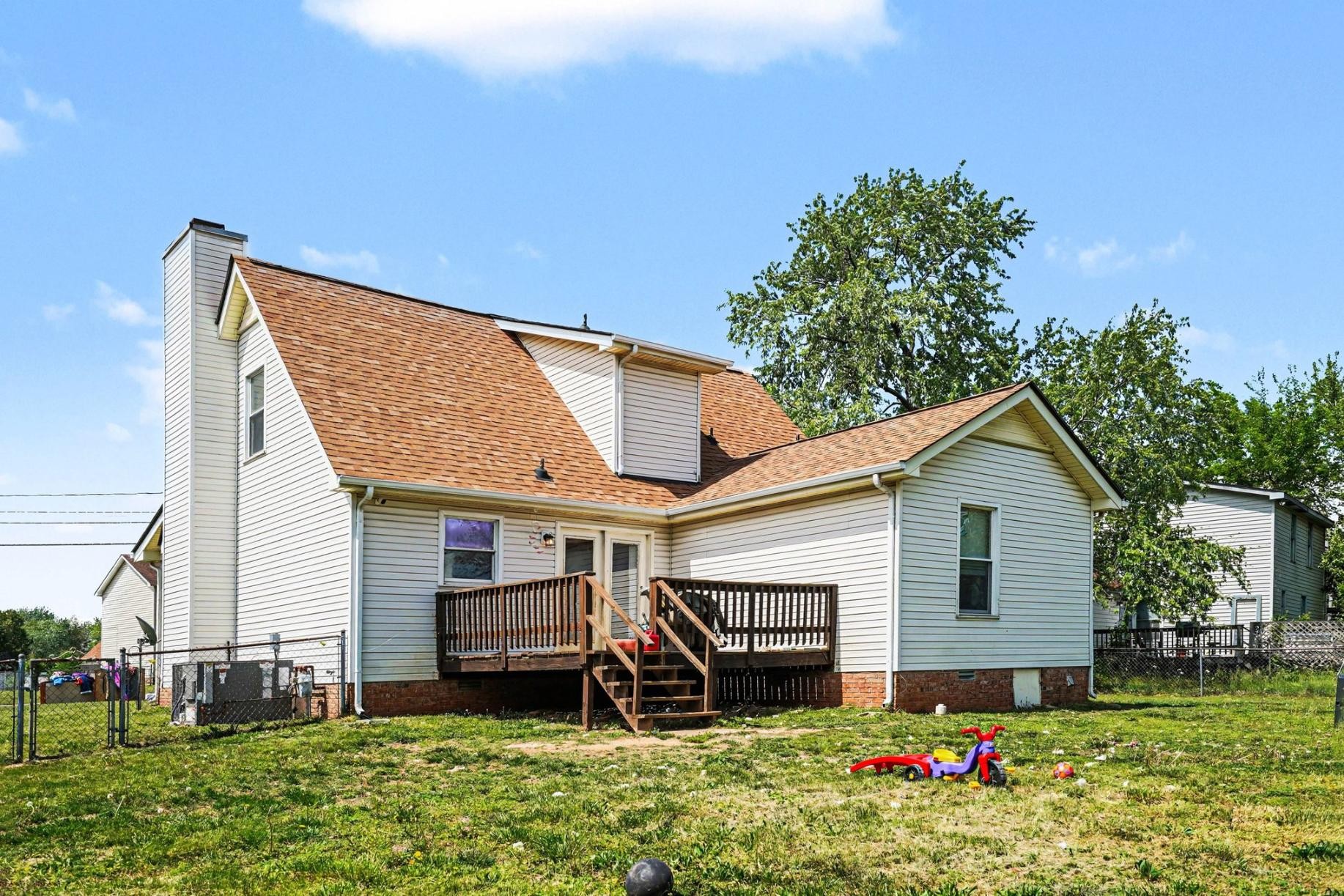 1315 Wennona Drive Clarksville TN 37042
