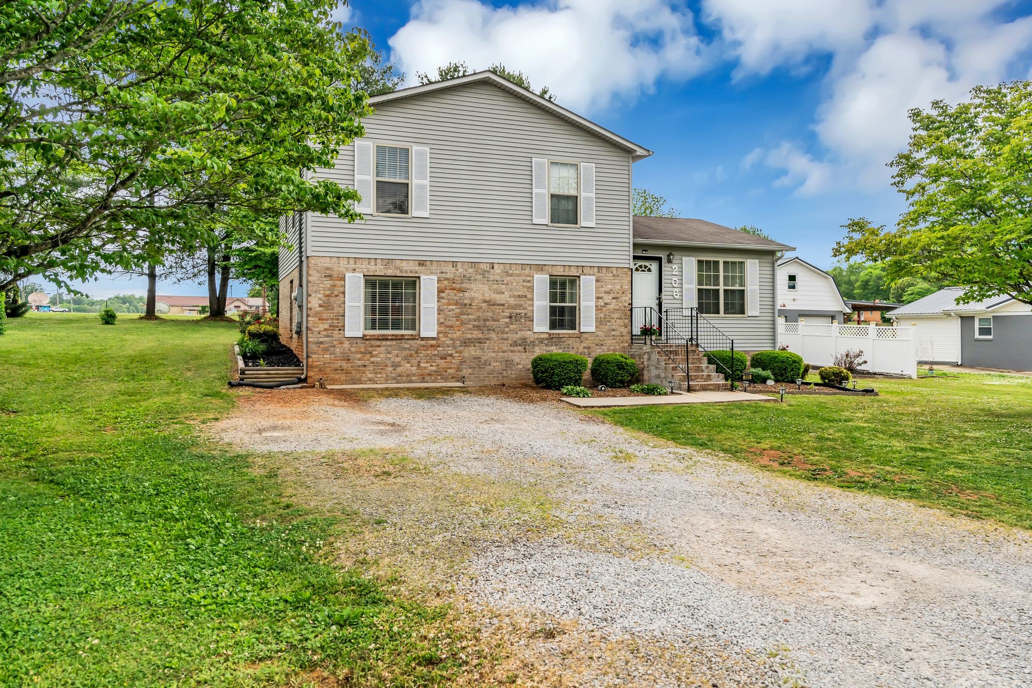 206 Homeward Avenue Winchester TN 37398