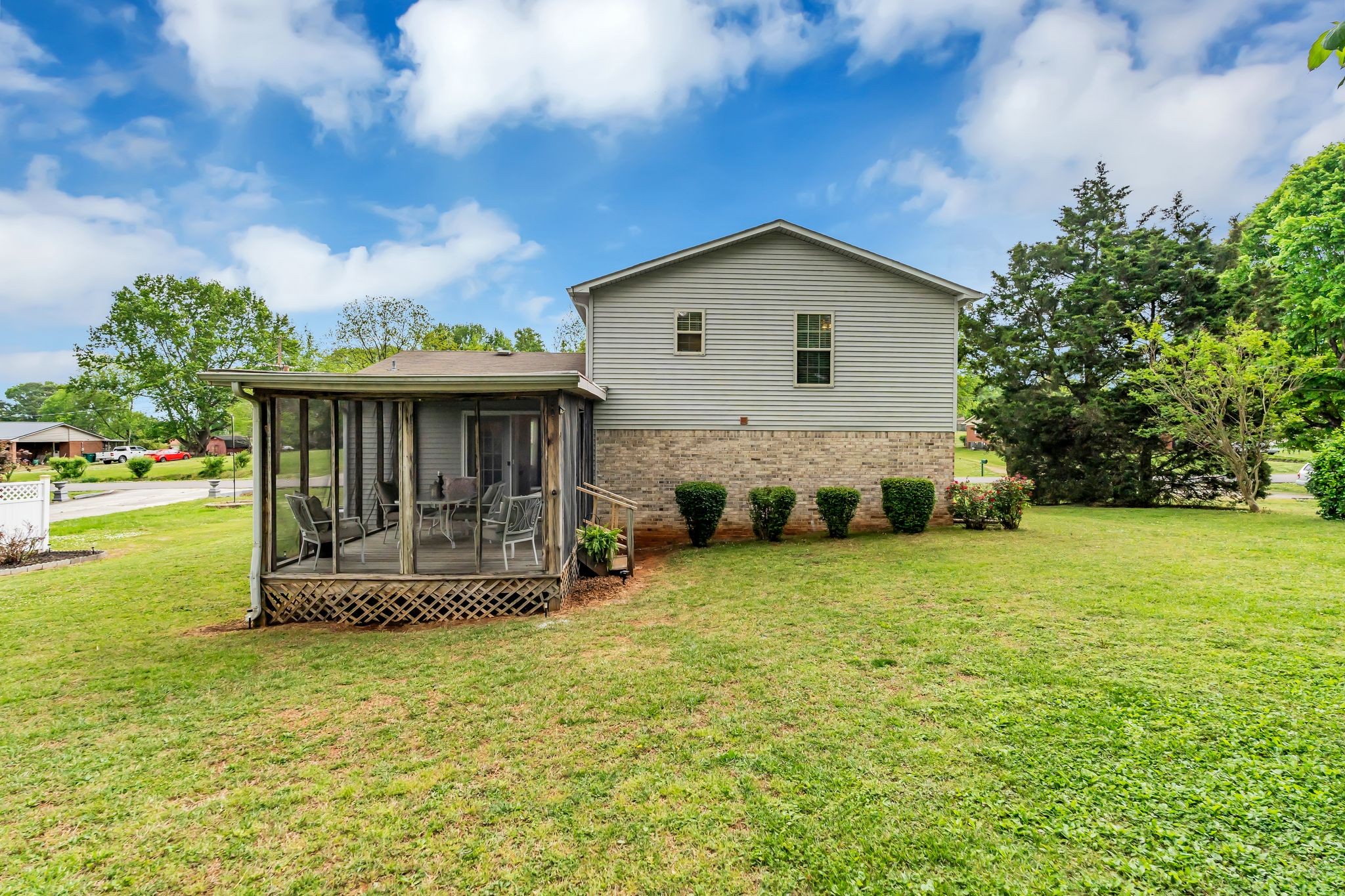 206 Homeward Avenue Winchester TN 37398