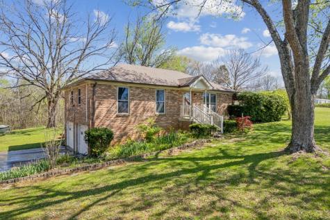 1190 Corum Hill Road Castalian Springs TN 37031