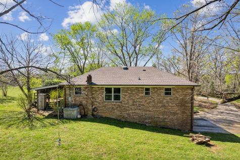1190 Corum Hill Road Castalian Springs TN 37031