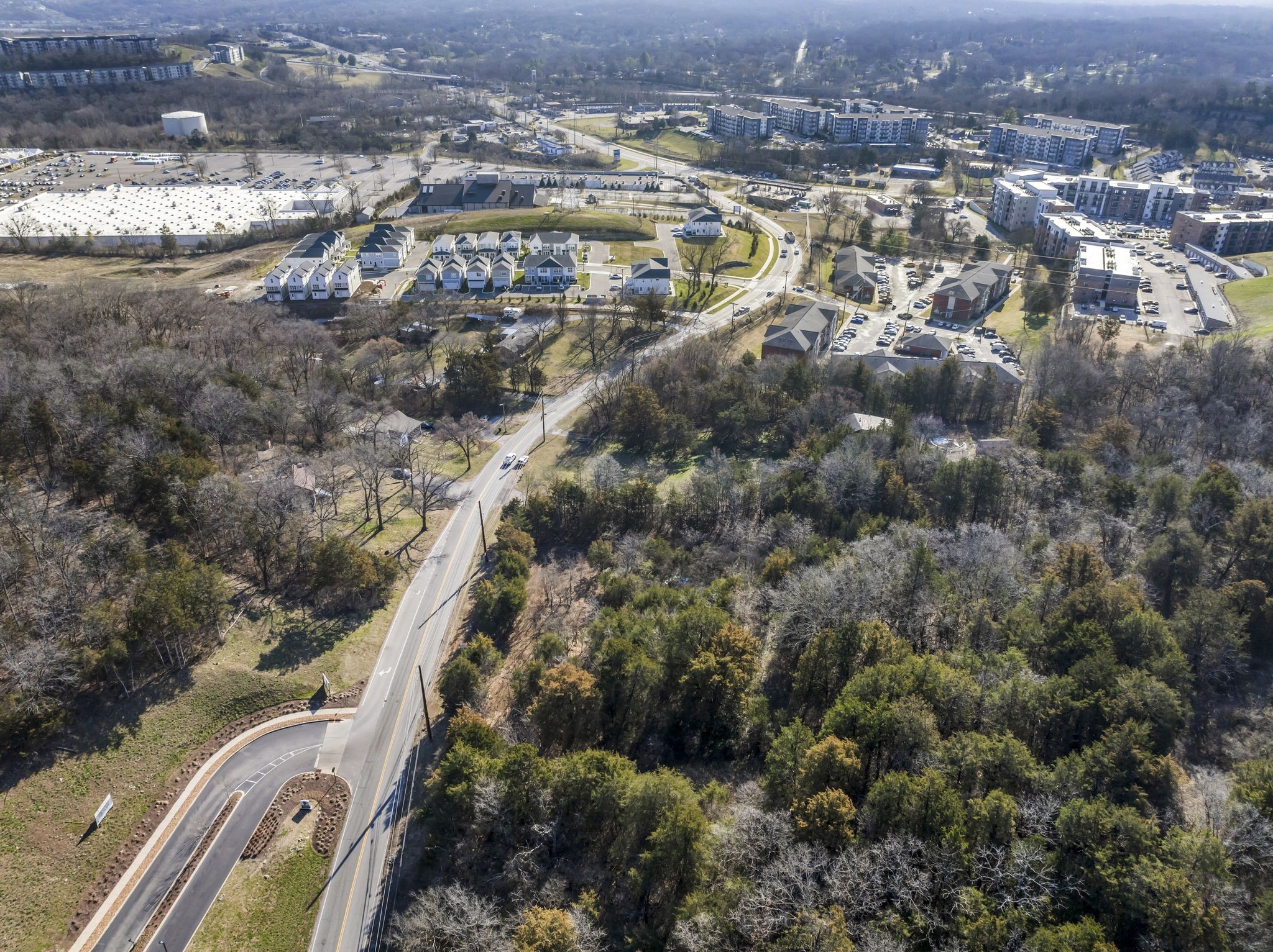 0 River Road Nashville TN 37209