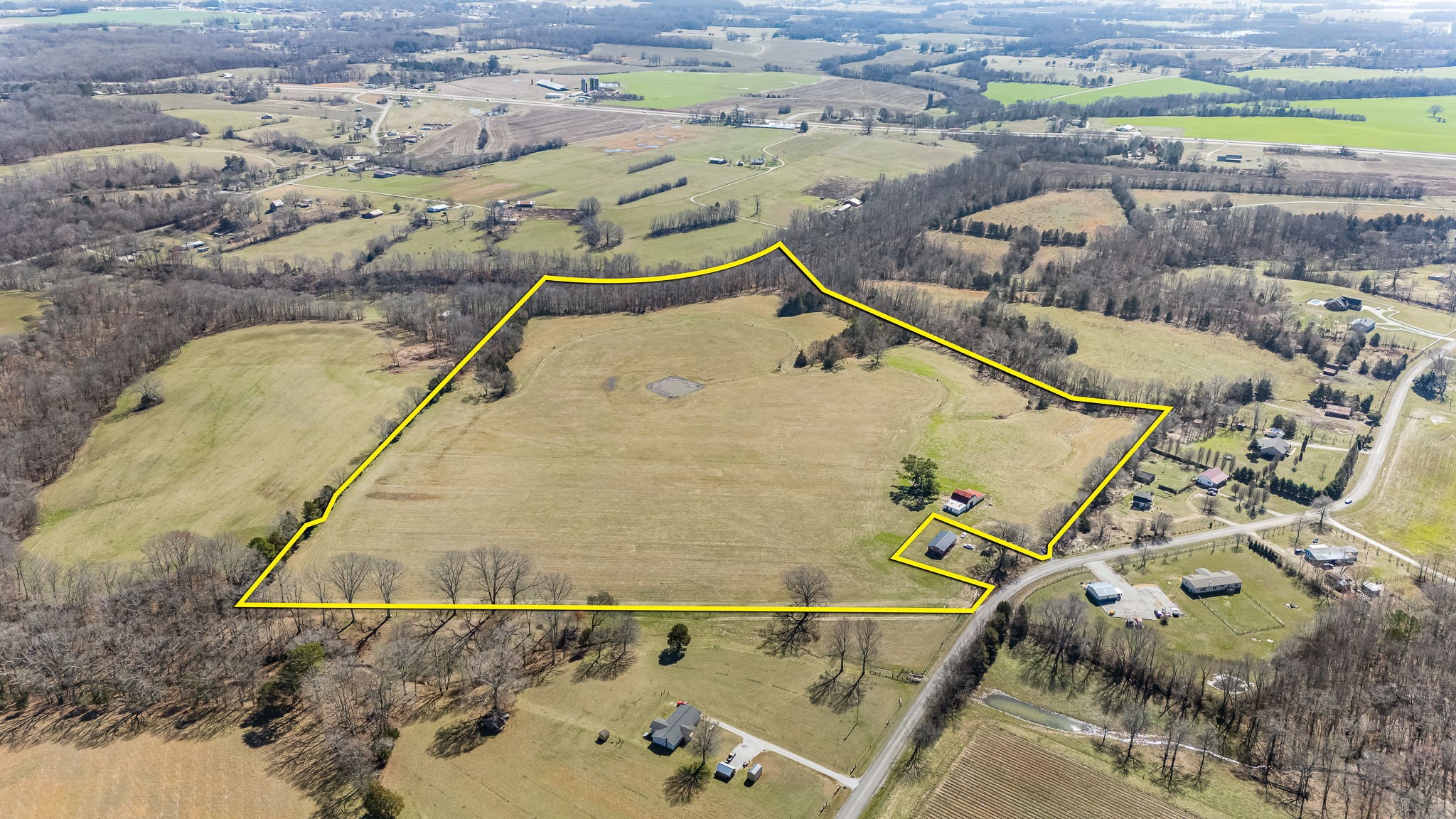 912 Stratton Road Huntland TN 37345