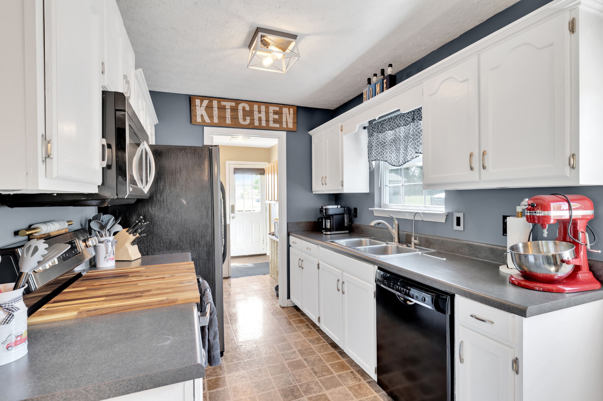 212 Cayenne Road Bell Buckle TN 37020