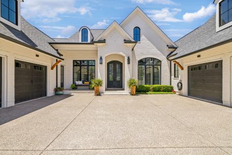 8162 Heirloom Boulevard College Grove TN 37046